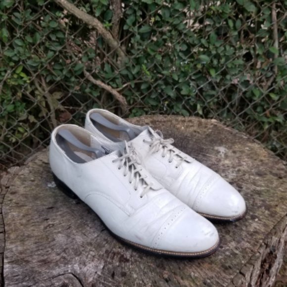 all white stacy adams shoes